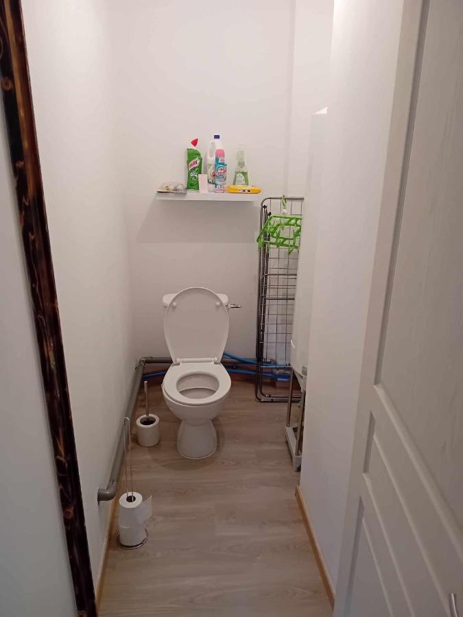 Grand Appartement Avec Terrasse Wignehies Εξωτερικό φωτογραφία